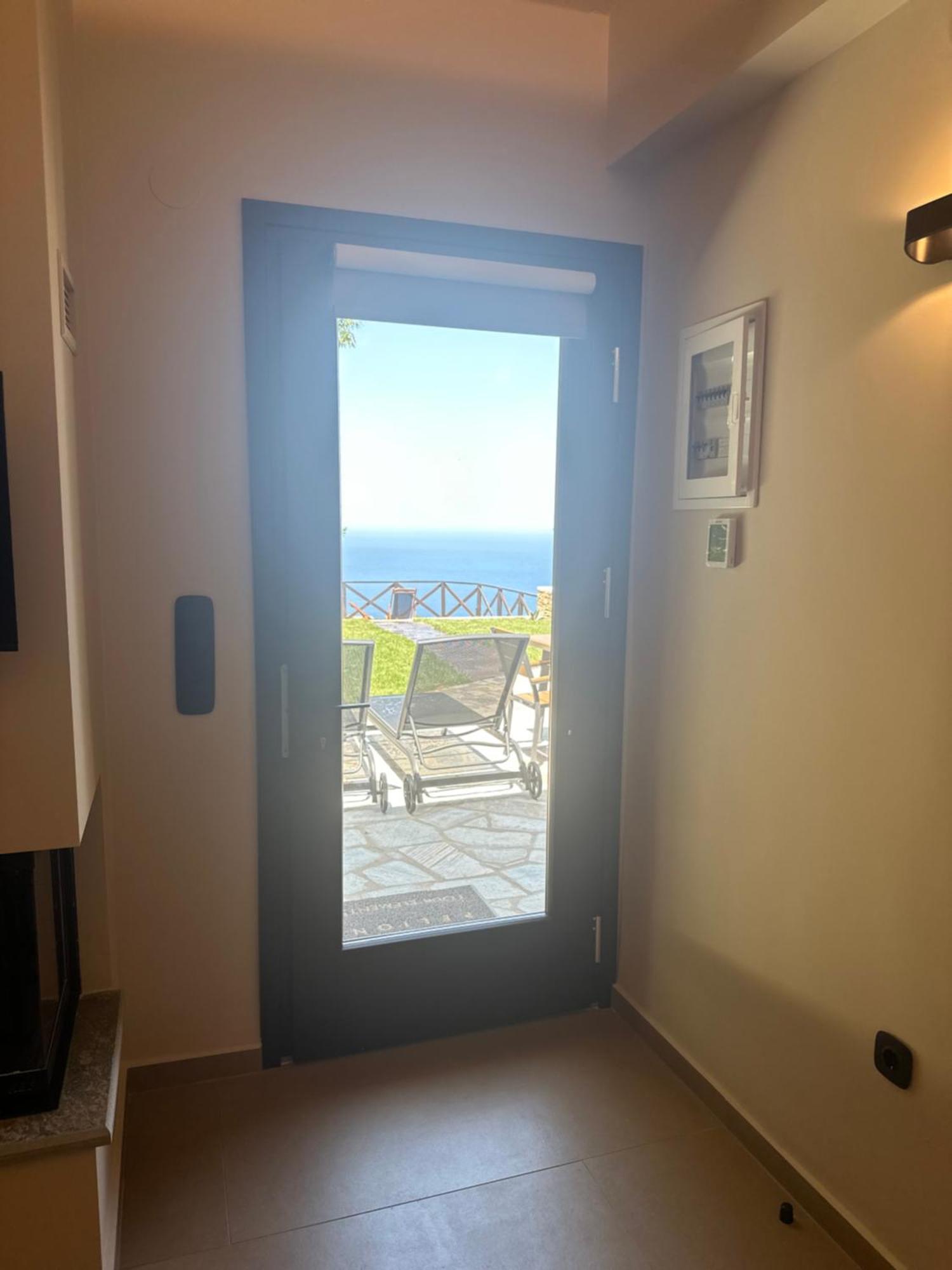 Four Elements Villa Цагарада Екстериор снимка