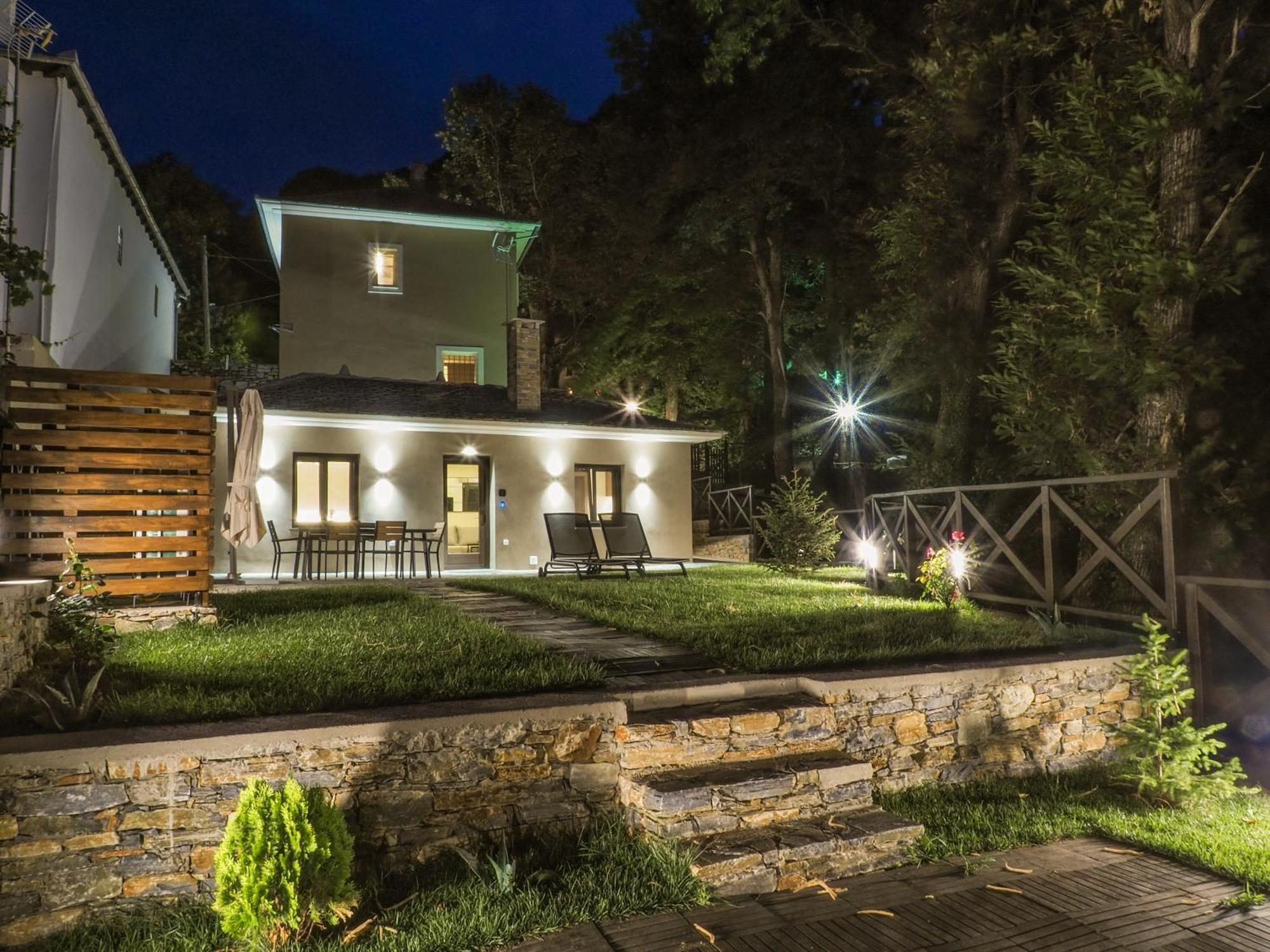 Four Elements Villa Цагарада Екстериор снимка